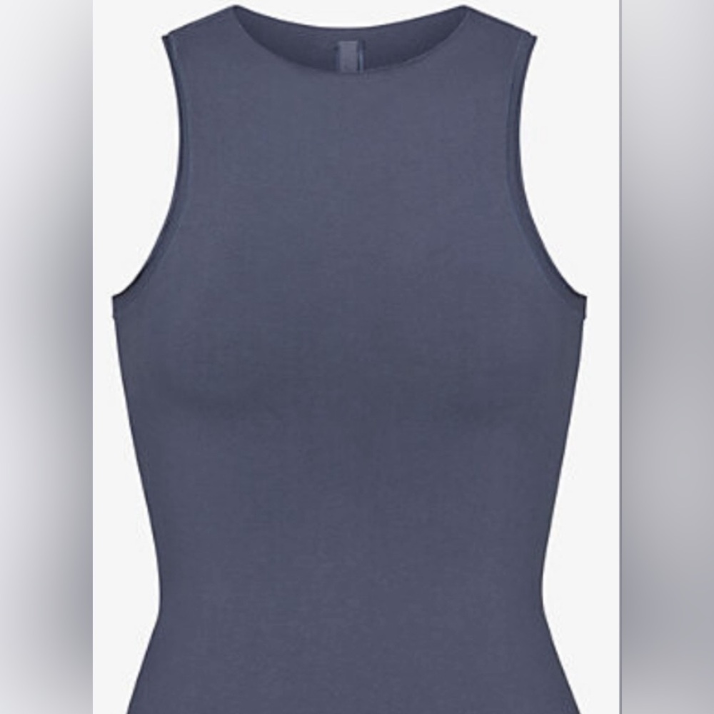 SKIMS OUTDOOR TANK
